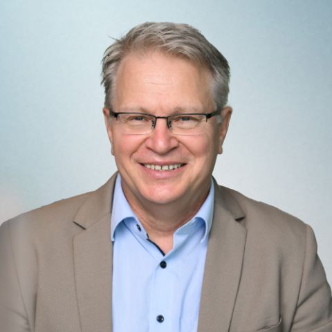 Dr. Lendvai Balázs